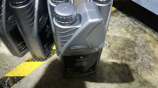 保时捷911变速箱漏油 保时捷911变速箱漏油